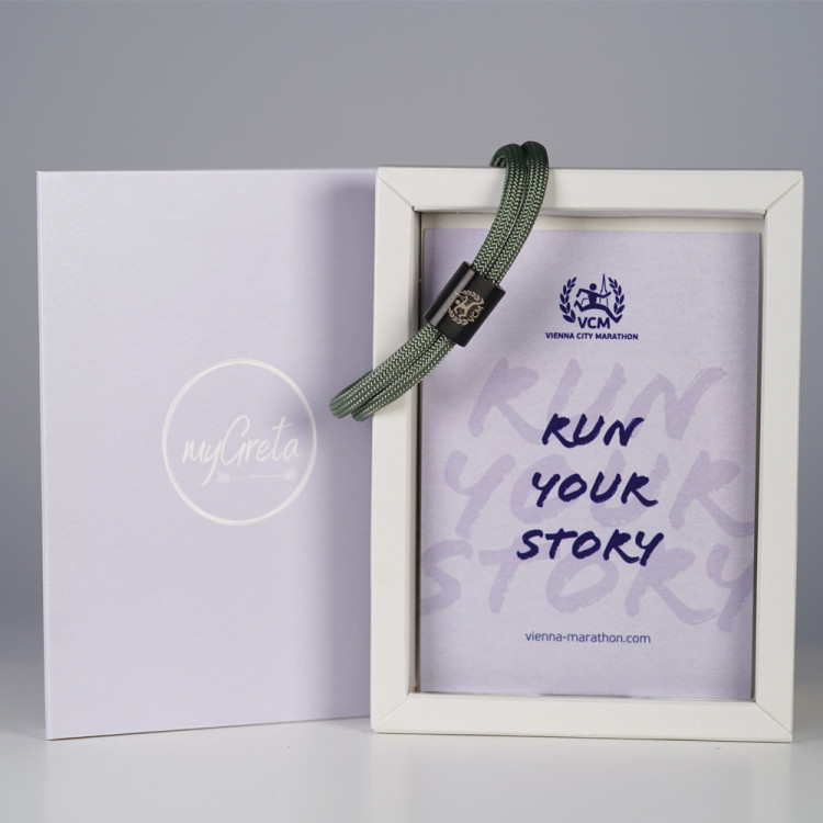 Damen: Grün/ Edelstahl schwarz